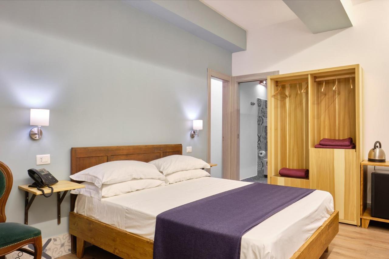 La Via Del Porto Charme Rooms 아그로폴리 외부 사진